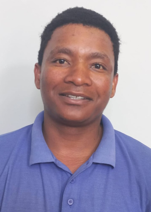 staff_mishack_vanga